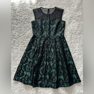 Studio One Green and Black Patterned Midi Dress